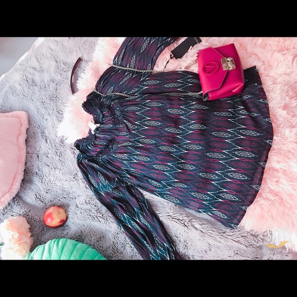 Beautiful Color Deep Purple Ruffle Neck Top - Picture 5 of 8